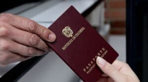 La Oficina de Pasaportes realizó jornada en Campamento