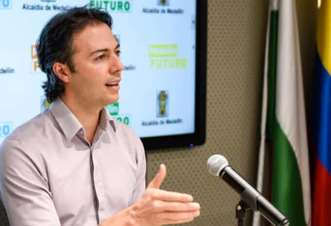 Daniel Largo Taborda Alcalde Quintero