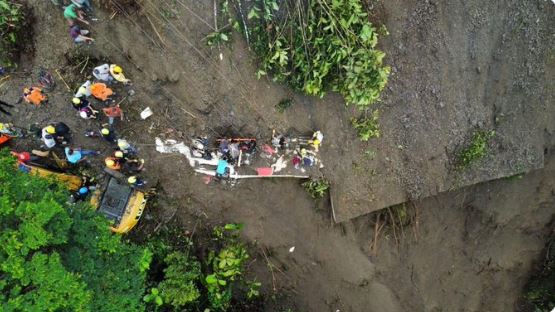 Asciende a 33 la cifra de muertos por derrumbe en Pueblo Rico, Risaralda