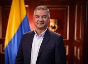 Berrio propone exigir título y experiencia para ser ministro en Colombia