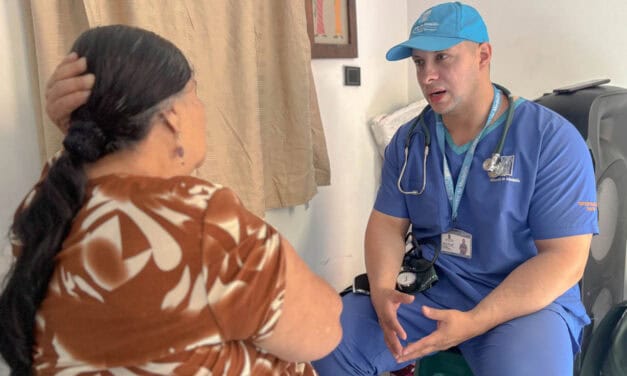 Medellín refuerza la detección temprana del cáncer de mama