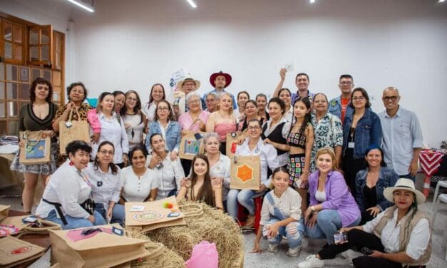 Rescatando Saberes pasó de 3 a 40 mujeres en Gómez Plata