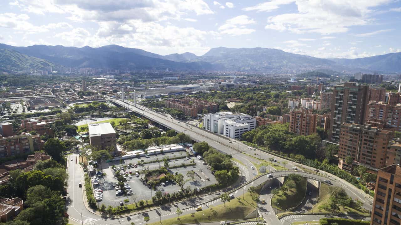 Imagen de referencia sobre viviendas turísticas en Medellín