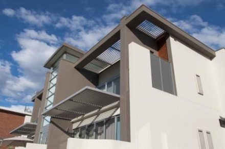 aluminium awning