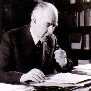 http://oloommagazine.com/images/Articles/12/SCI96b12N1_H02_005585.jpg