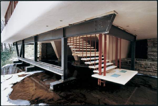 http://oloommagazine.com/images/Articles/18/SCI2002b18N2-3_H05_002173.jpg