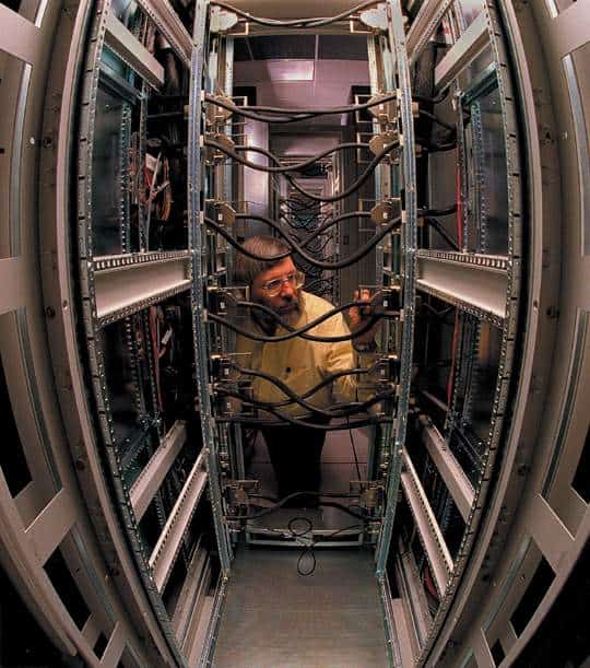 http://oloommagazine.com/images/Articles/19/SCI2001b19N5_H05_001906.jpg