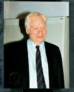http://oloommagazine.com/images/Articles/19/SCI2003b19N1_H01_002753.jpg