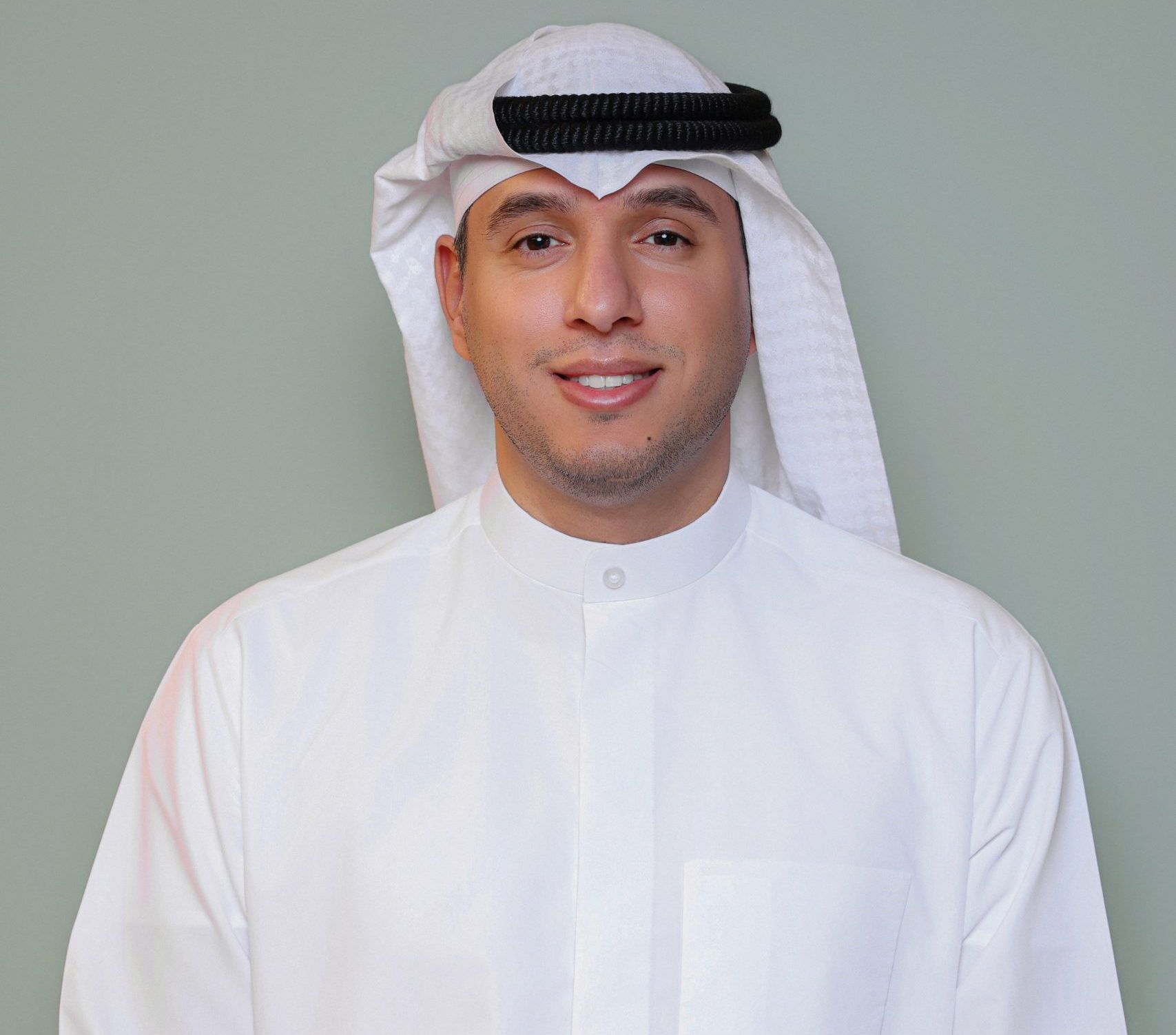 عبدالعزيز شمس الدين