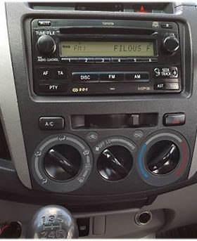 Autoradio Adapter für Renault mit CAN-B Schnittstelle, ideal für CarHifi-Upgrade.