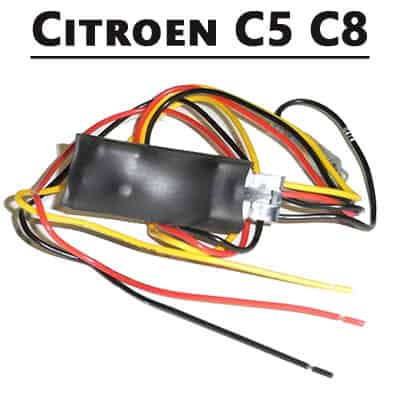 Adapter für Citroen C5 C8 mit CAN-B Schnittstelle zur Autoradio-Integration, einfache Installation.