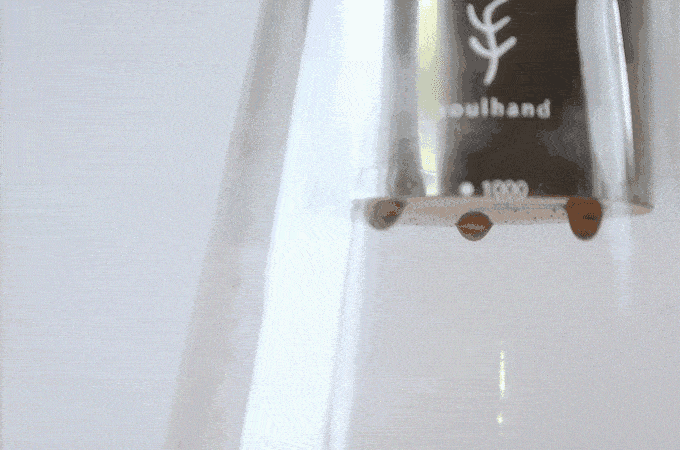 soulhand coffee dripper close up