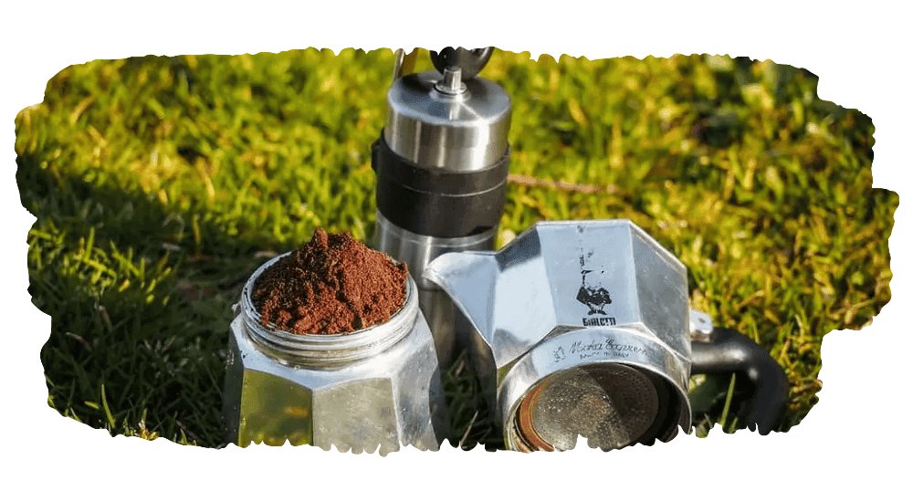 what to look for a good camping coffee grinder