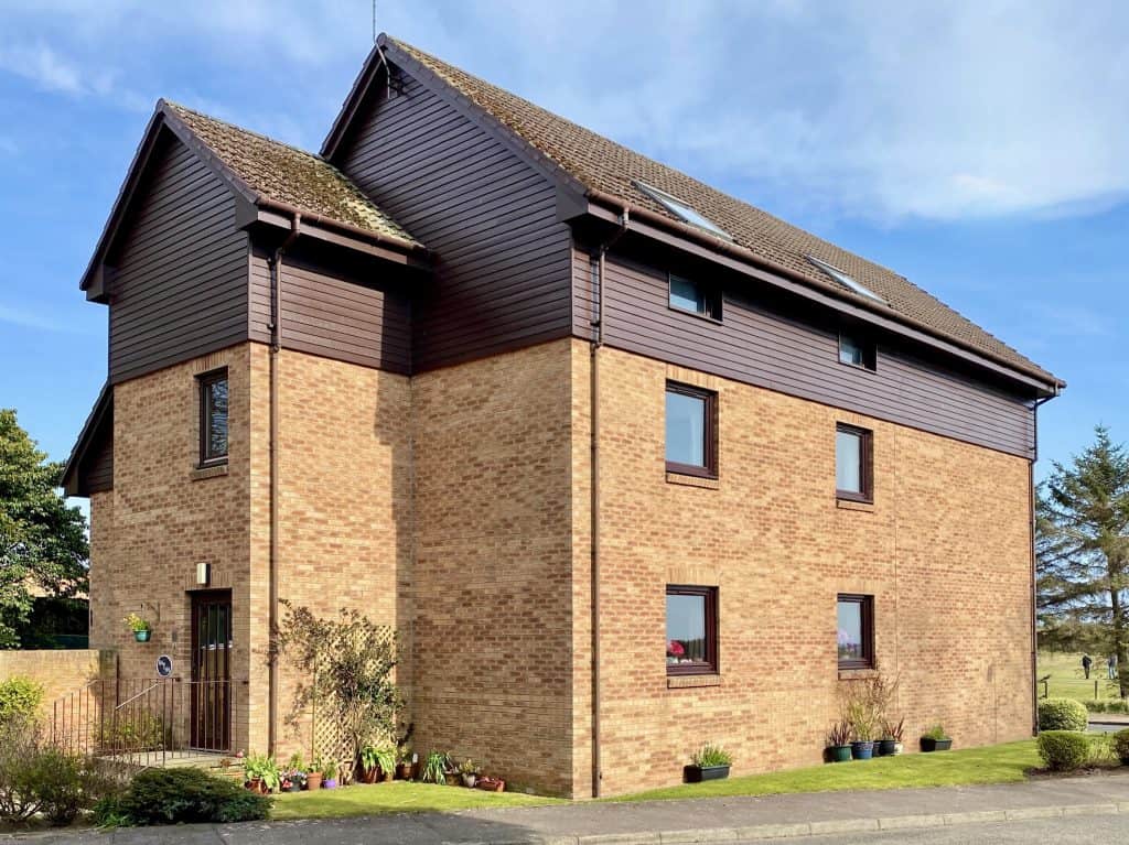 Apartment building — Lundin Links · Fife