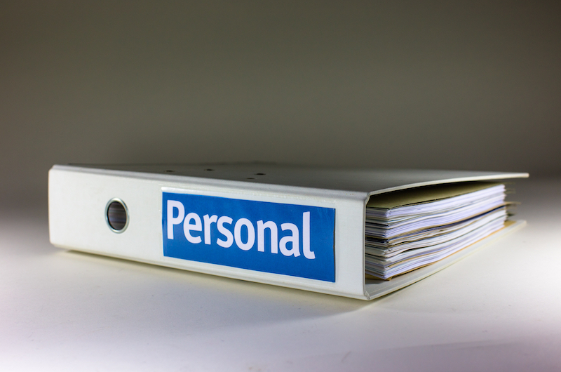 Ordner mit Aufschrift "Personal"