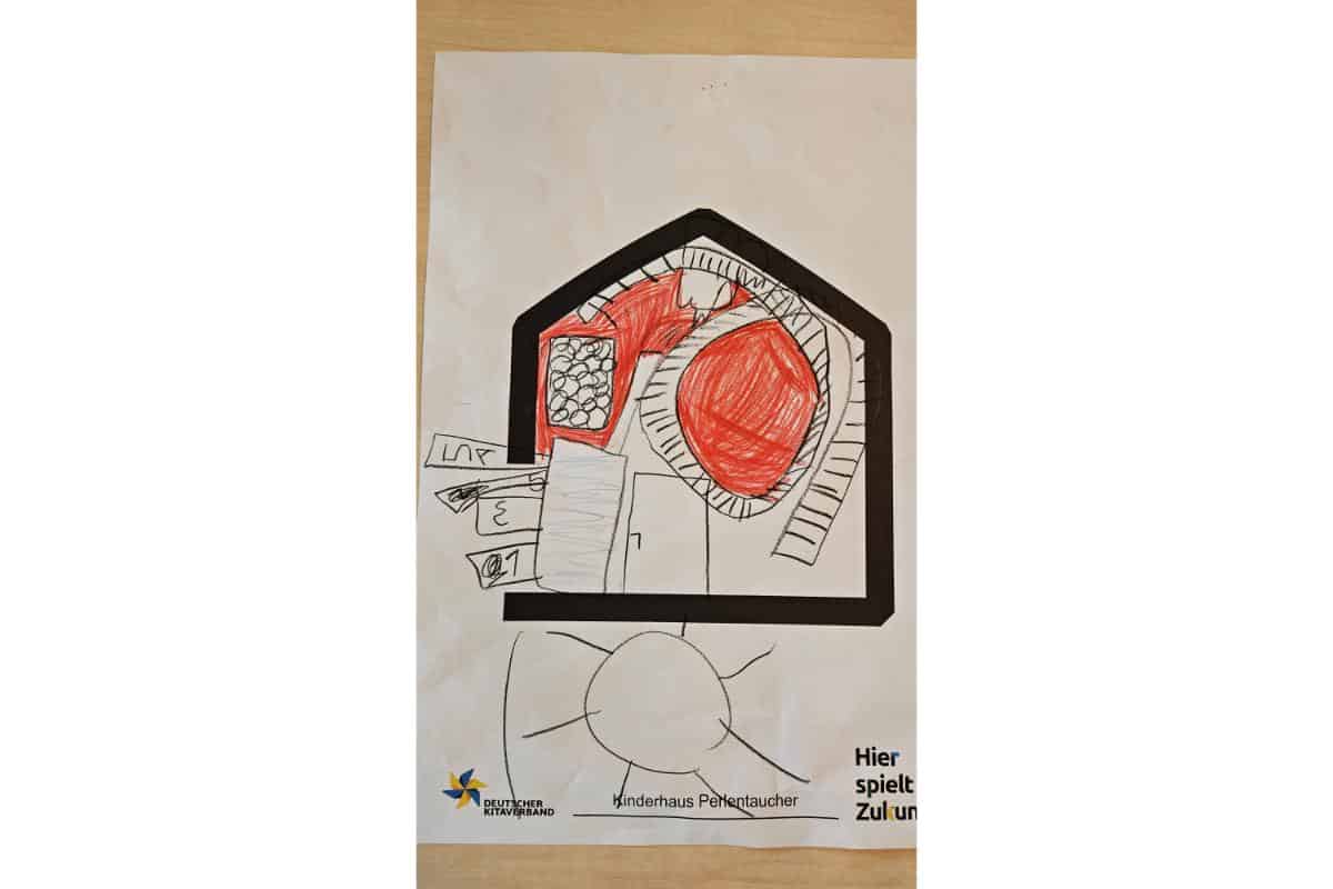 Kindermalerei eines Hauses mit rotem Herz und bunten Elementen.