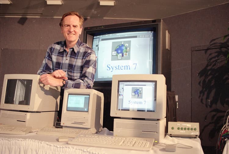 John Sculley introducing System 7