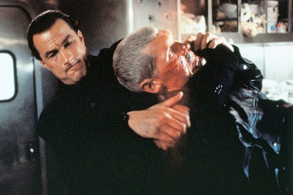 10 Essential Nightmare Journeys on Public Transport