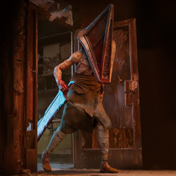 Return to Silent Hill Pyramid Head figure unleashed by Star Ace Toys