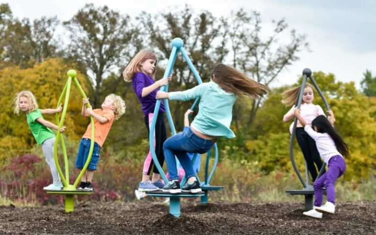 New Spinners Offer a Twist on Fun