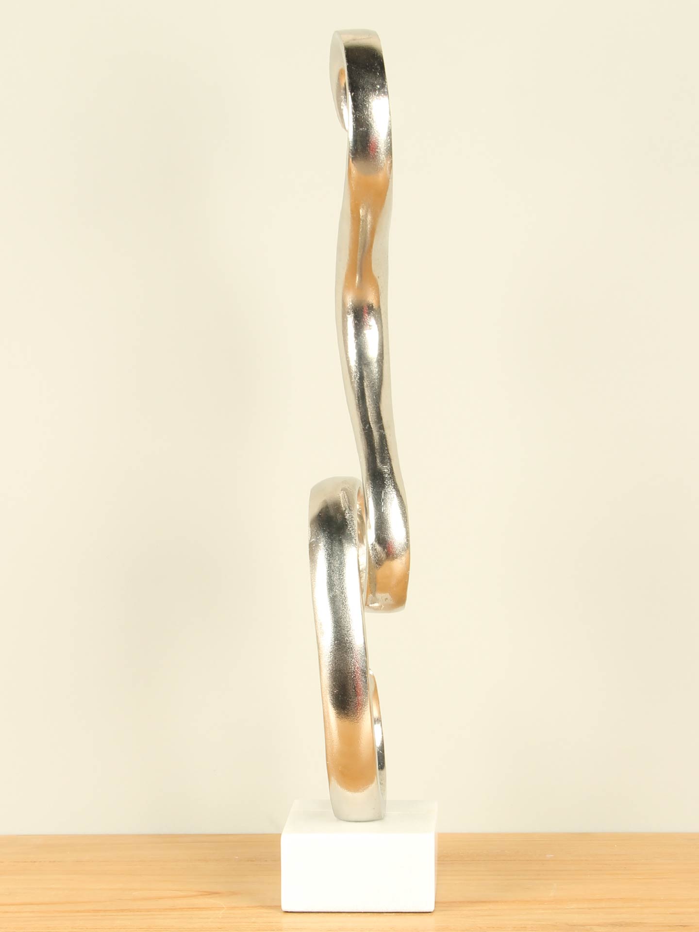 Beeld voor binnen - Aluminium - Spiraal op marmeren voet - 59x14x7 cm - Afbeelding 2