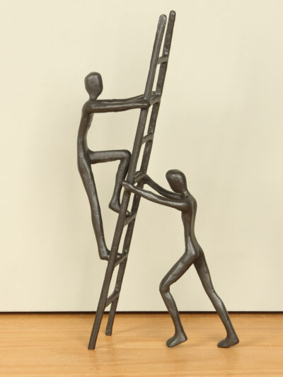 Beeld voor binnen – Antraciet – Metaal – Samenwerking – 24x10x5 cm