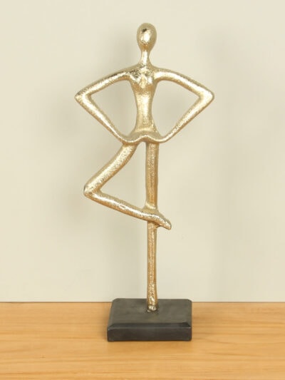 Beeld voor binnen – Champagne – Aluminium – Dancing  – 39x17x10 cm