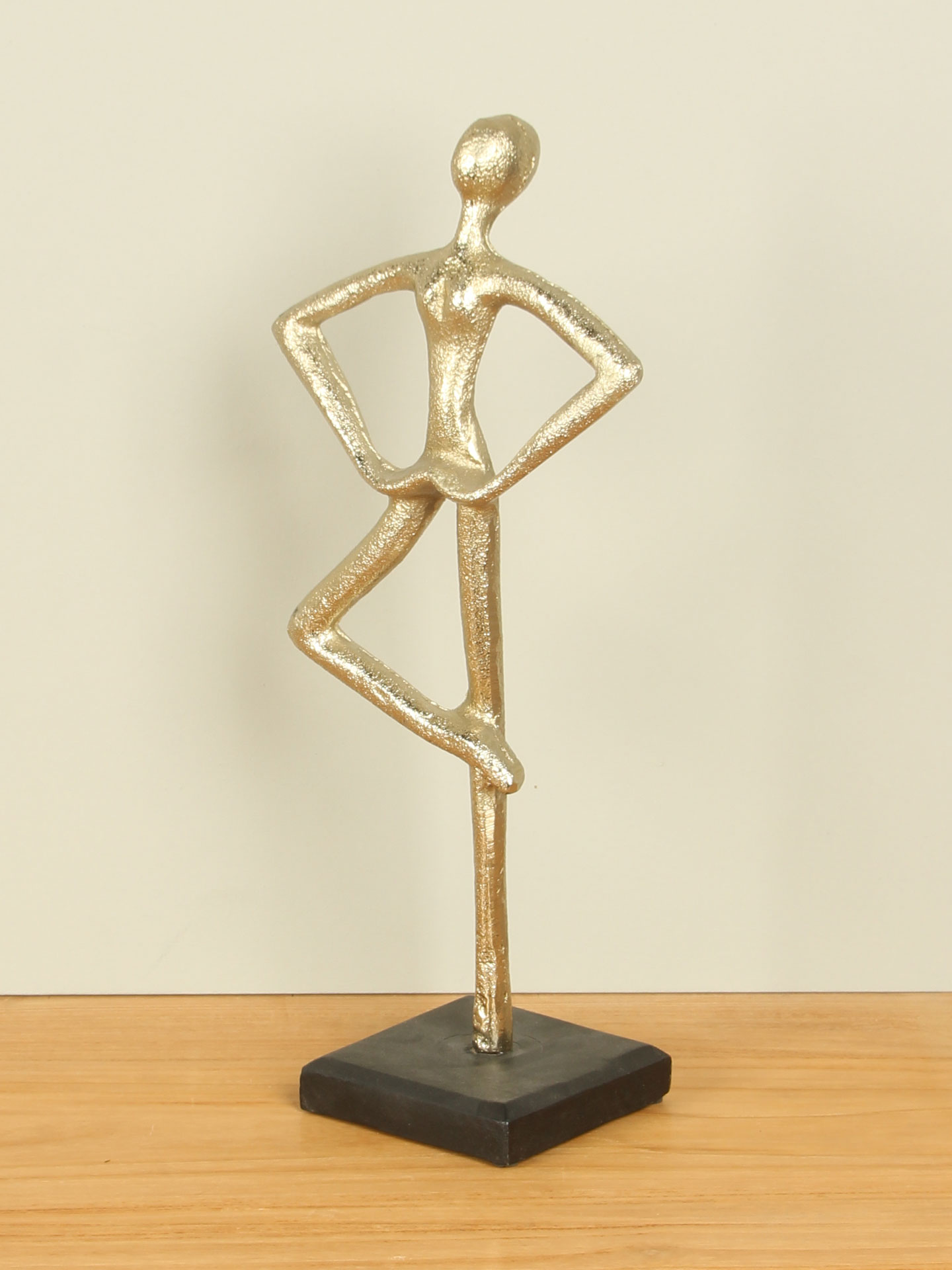 Beeld voor binnen - Champagne - Aluminium - Dancing  - 39x17x10 cm - Afbeelding 2