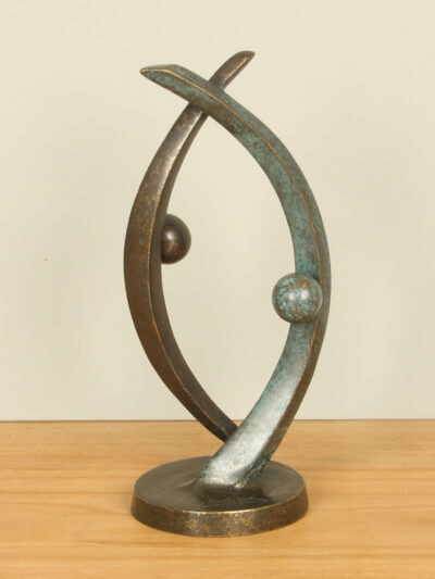 Beeld voor binnen of buiten – Brons – Design koppel – 22x10x9 cm