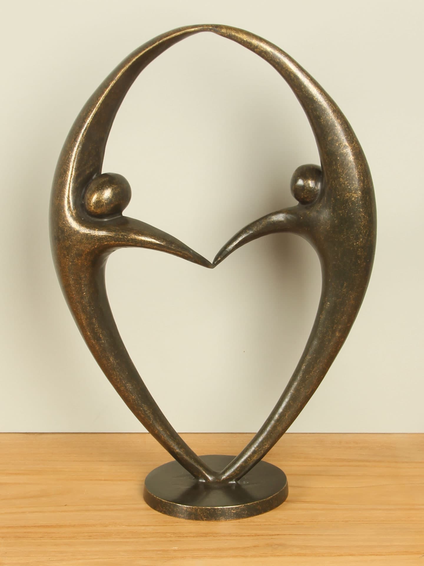 Beeld voor binnen of buiten - Brons - Liefde - 45x30x14 cm