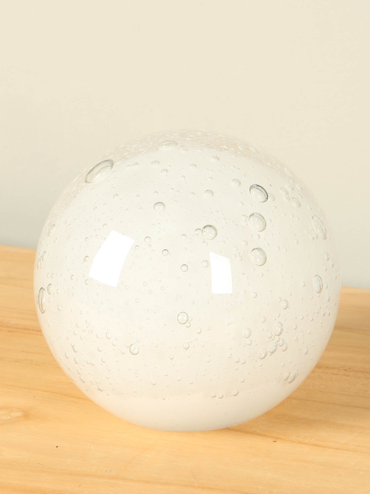 Glaskunst - Wit - Glas - Kristallen bol wit, 12 cm - 12 cm - Afbeelding 2