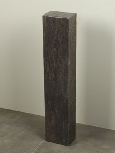 Sokkel / Zuil – Hardsteen gezoet – Chinees hardsteen – 100x20x15 cm