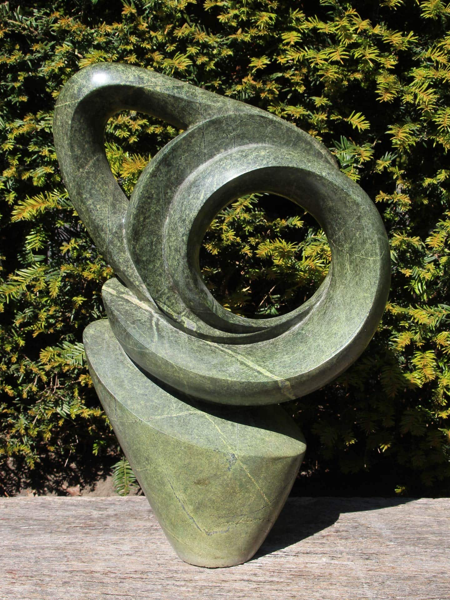 Tuinbeeld - Cheetah jade - Groen - Natuursteen - Fusion - 59x40x15 cm