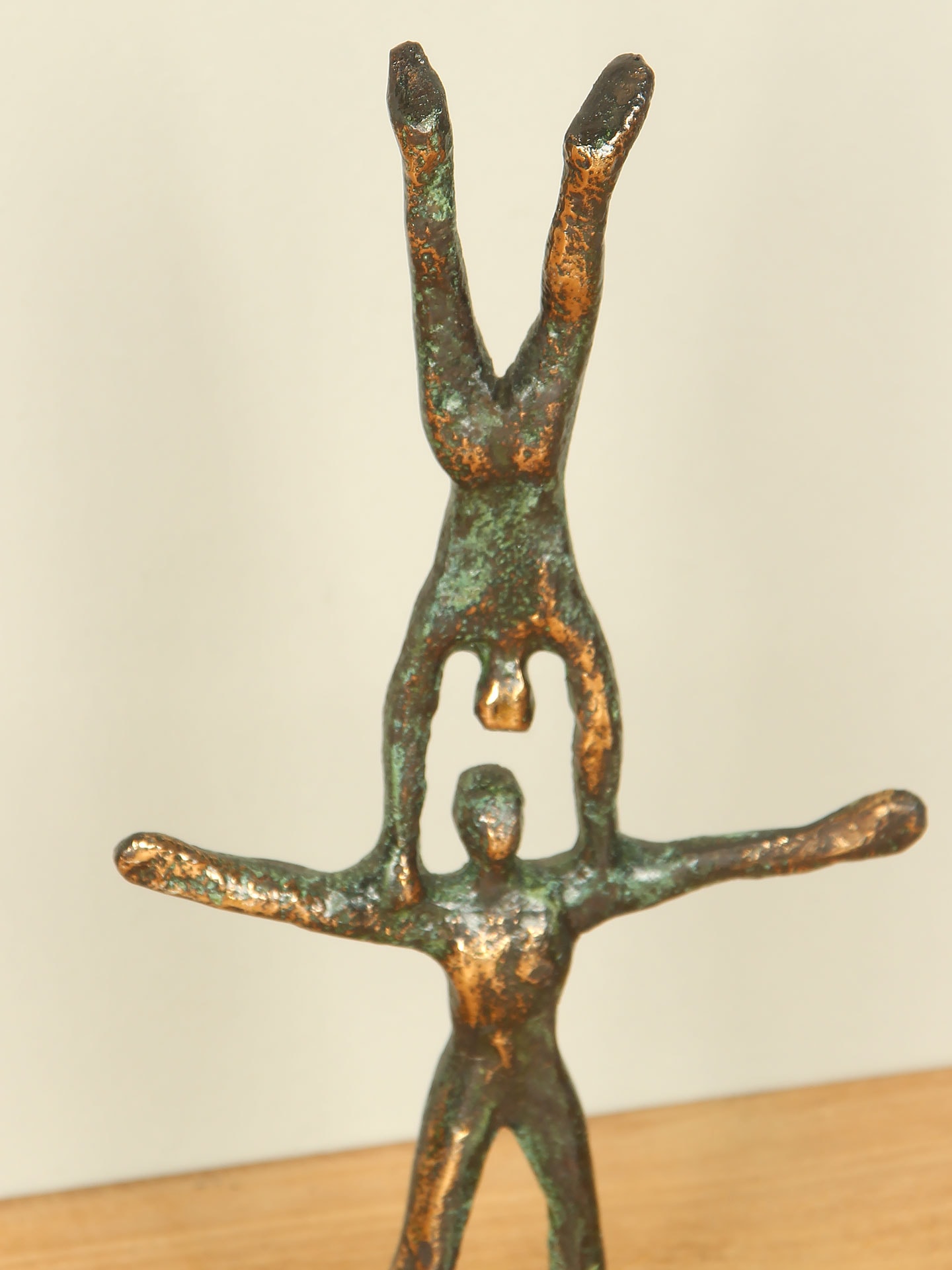Beeld voor binnen - Brons - In Balans - 17x8x3 cm - Afbeelding 4