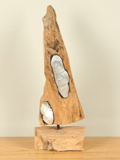 Houtdecoratie op standaard – Lichtbruin – Teakhout – decoratie op standaard met aluminium detail JT 7 – 42x15x13 cm
