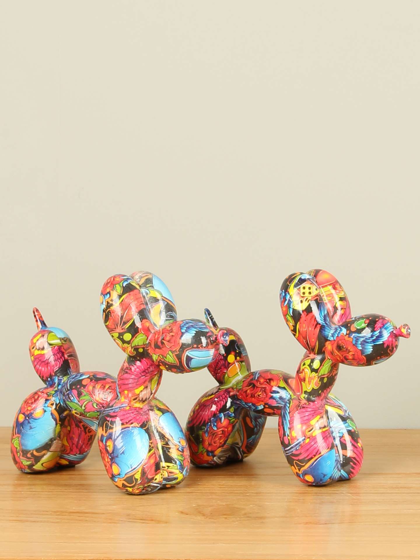 Beeld voor binnen - Multicolor - Kunsthars - Street Art ballonhondje - 18x20x8 cm - Afbeelding 4