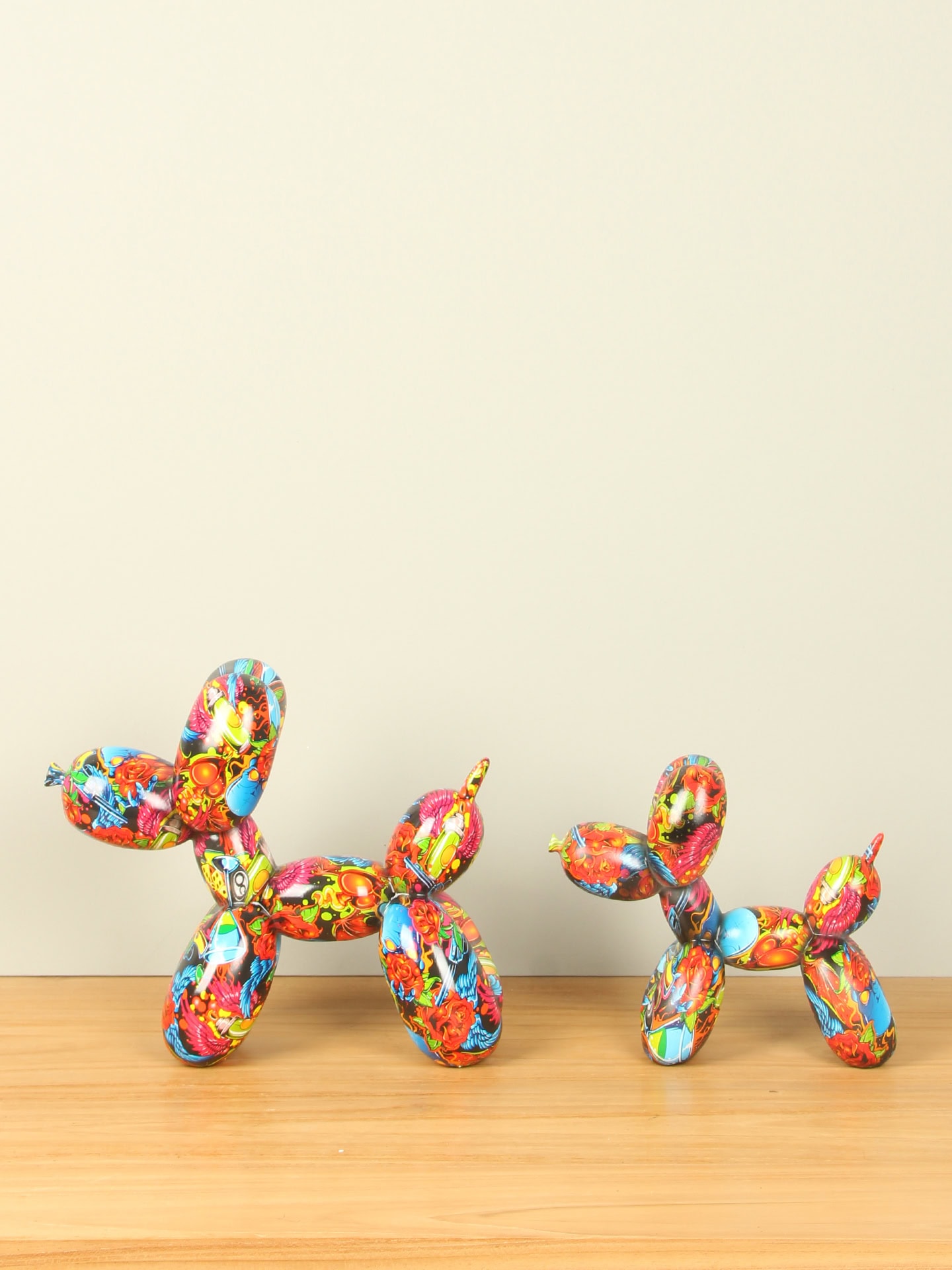 Beeld voor binnen - Multicolor - Kunsthars - Street Art ballonhondje - 18x20x8 cm - Afbeelding 6