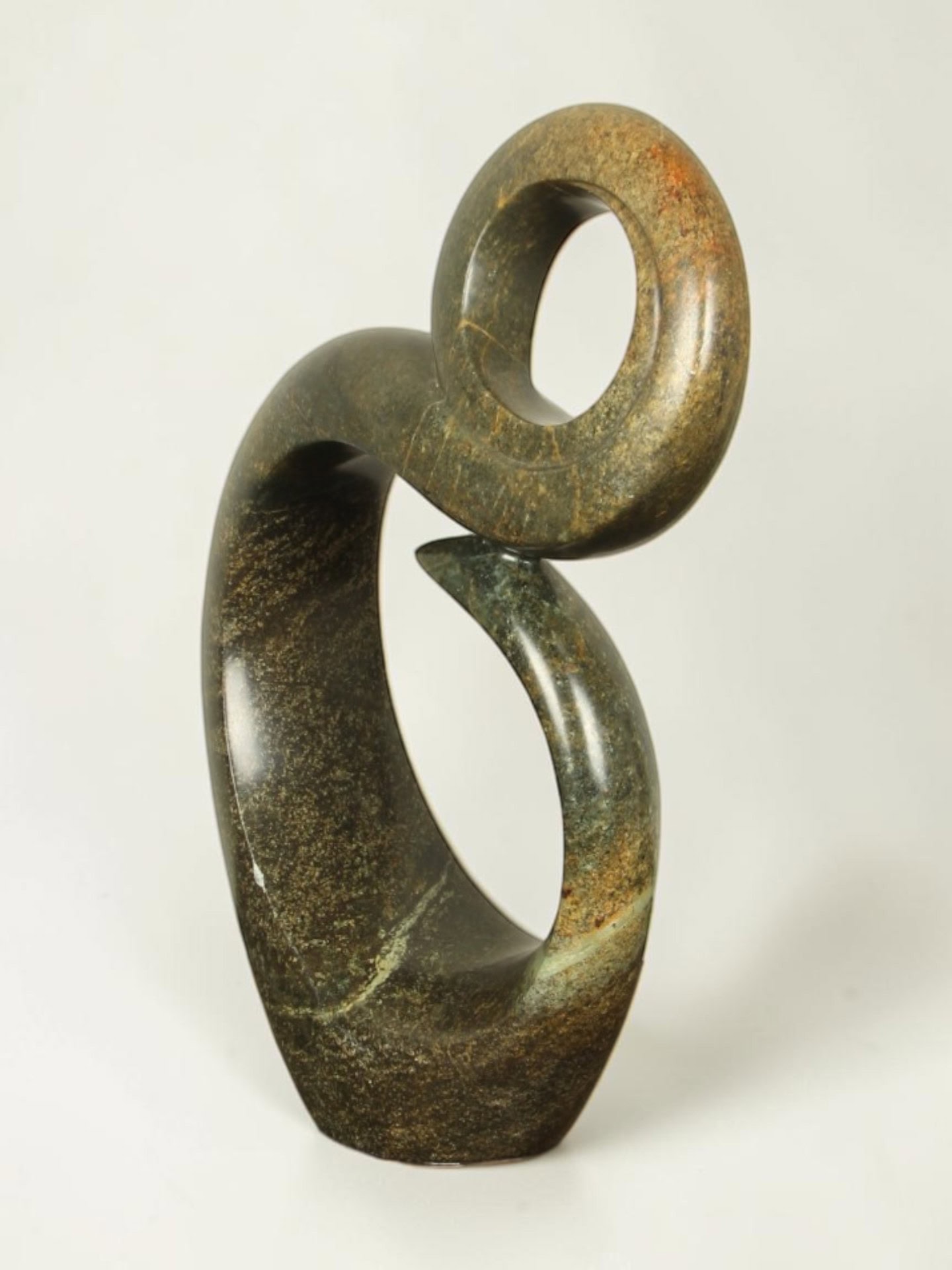 Tuinbeeld - Cheetah jade - Groen - Natuursteen - Careful - 42x29x10 cm - Afbeelding 2