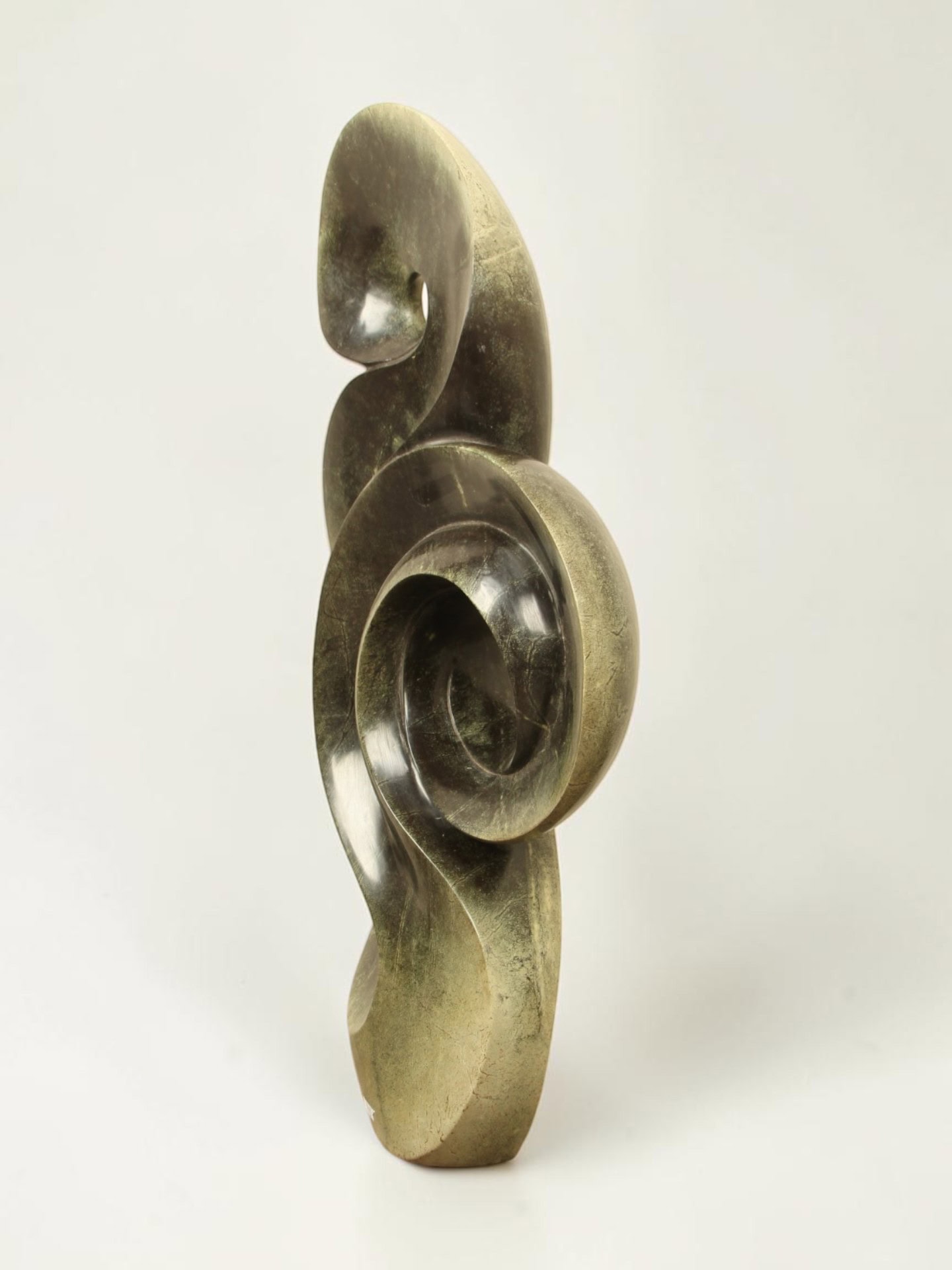 Tuinbeeld - Cheetah jade - Groen - Natuursteen - Enduring - 65x36x11 cm - Afbeelding 2