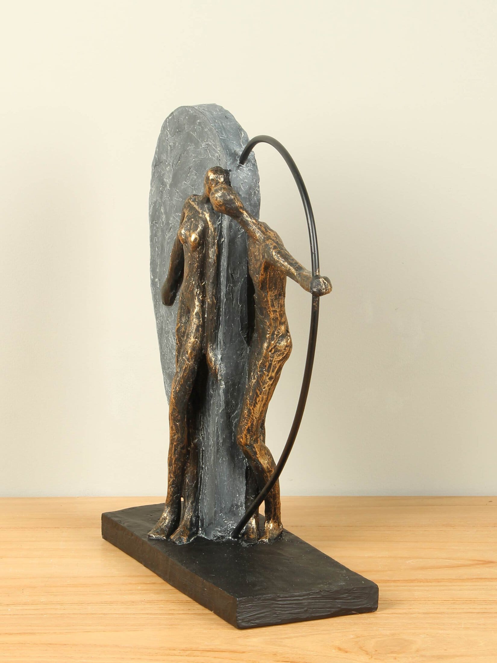 Beeld voor binnen - Bronskleurig - Polystone - Voor altijd in je hart - 31x28x8 cm - Afbeelding 2