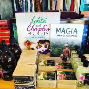 &nbsp;>thisisjustarandomplaceholder<Lolita and Chaplin - IP | Iberian Press®&nbsp;