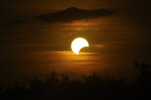 &nbsp;>thisisjustarandomplaceholder<eclipse-parcial-IP | Iberian Press®&nbsp;