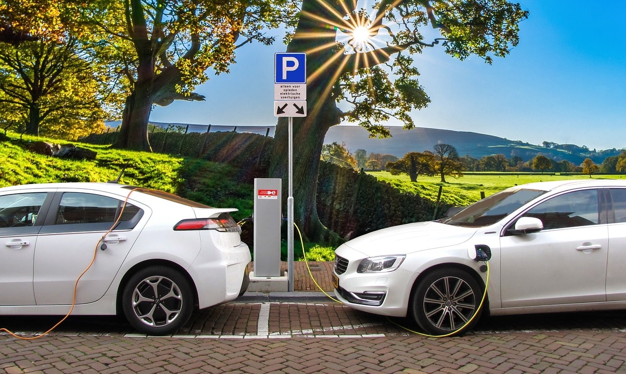 ¿Qué cable de carga maximiza la vida útil de la batería de tu coche eléctrico?