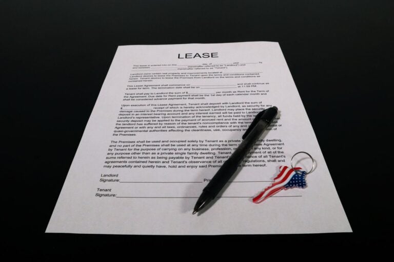 Landlord and tenant signing a Nevada residential lease agreement