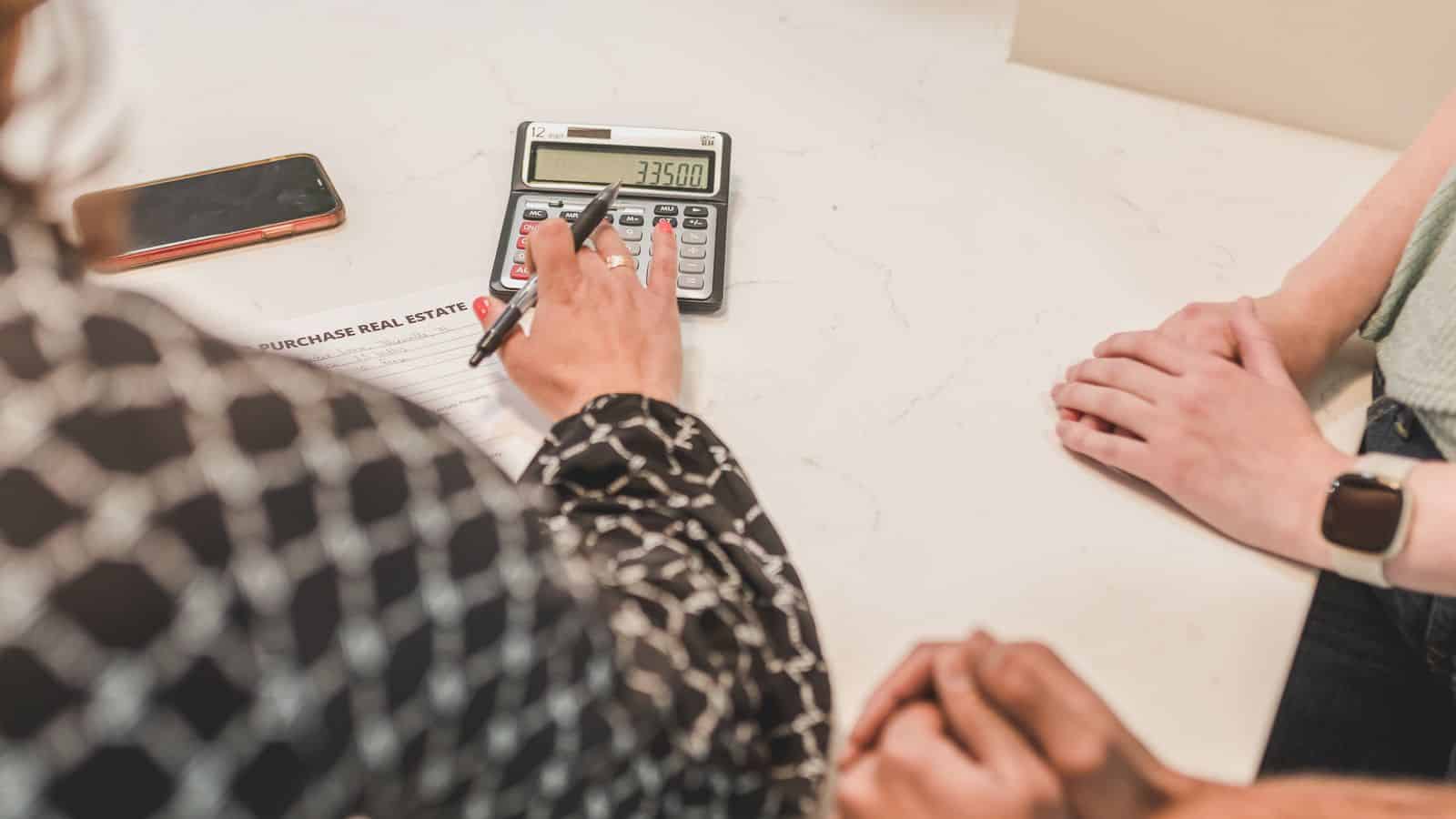 What a Minimum Fee Clause Means When Your Las Vegas Rental Charges Low Rent