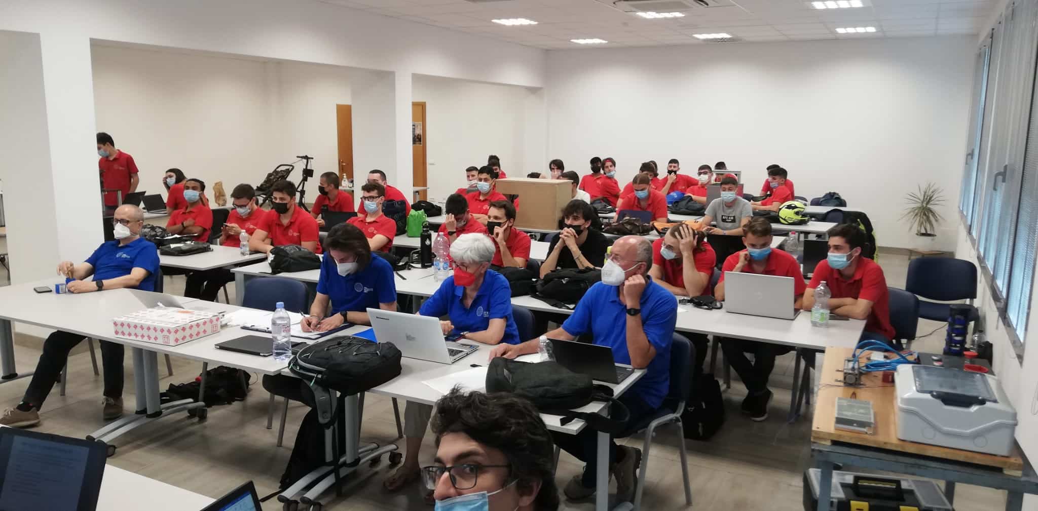 Team working its meccatronico veneto