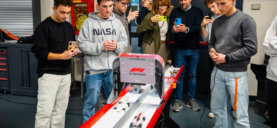ITS Academy Meccatronico F1 schools Italy