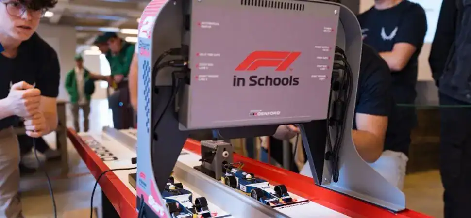 F1 In schools Italy_ Triveneto