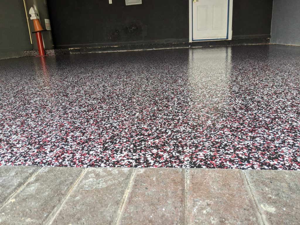 Garage floor coating: red black and white flake garage floor