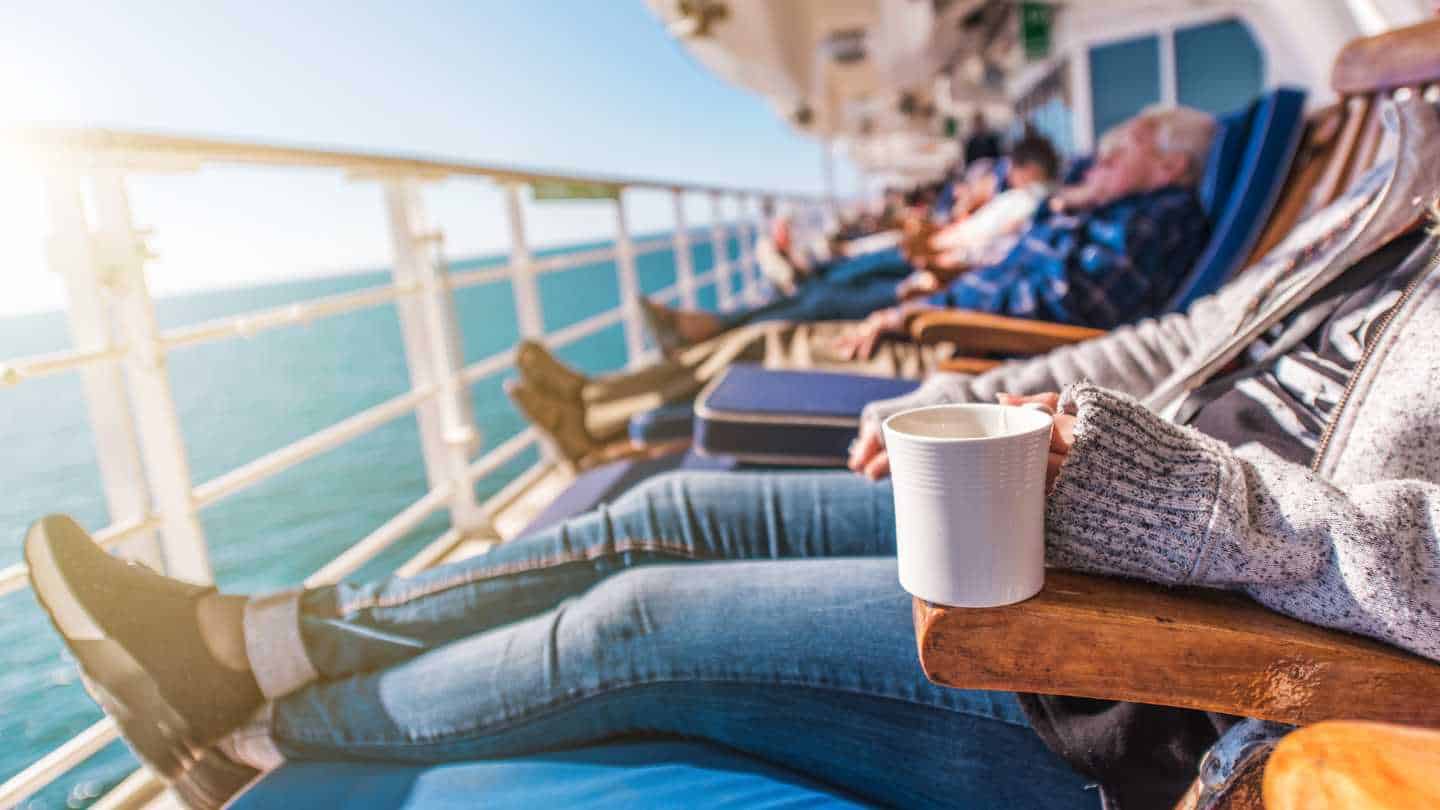 Festive Cruises: Celebrate the Holiday Season with Luxury and Adventure at Sea - Image 5